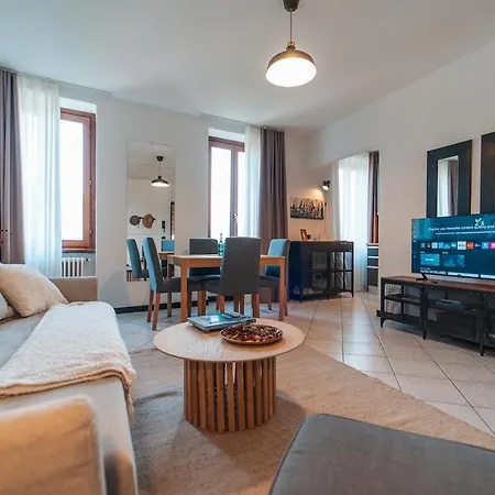 In The Center Of With Parking Apartment Cernobbio