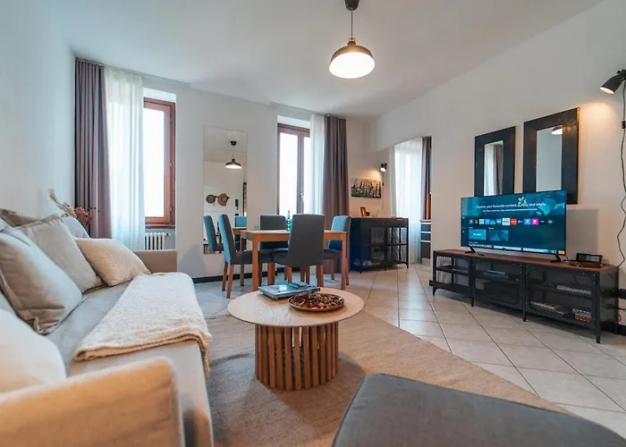 In The Center Of With Parking Apartment Cernobbio