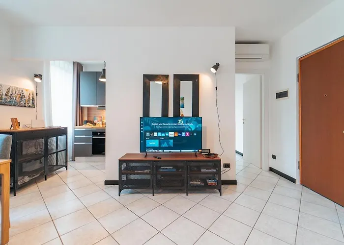 Apartment In The Center Of With Parking