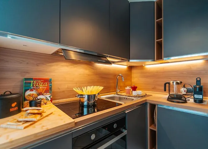 In The Center Of With Parking Apartment Cernobbio