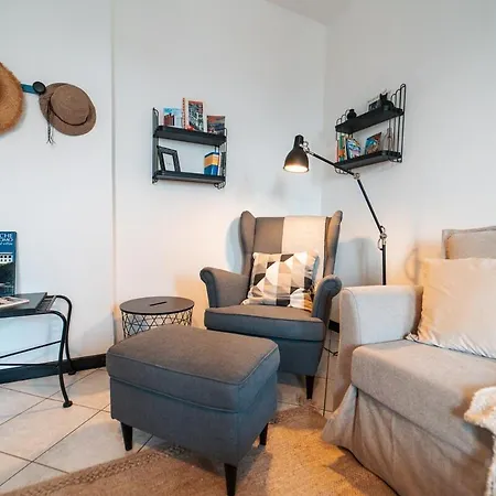 Appartement In The Center Of With Parking